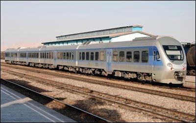 راه اندازی قطار حومه‌ای و محلی تهران - تاکستان از ۲۶ فروردین ماه