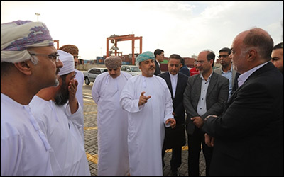 بازدید وزیر حمل و نقل و ارتباطات عمان از ظرفیت‌های بندر شهید رجایی