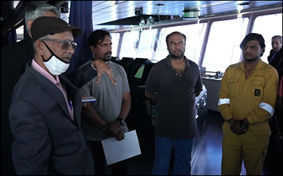 دیدار کنسول هند با ۱۶ خدمه هندی کشتی توقیفی MCS Aries / بازگشت به وطن مهم‌ترین خواسته این دریانوردان است