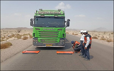 افزایش ثبت تخلف اضافه‌ بار کامیون داران در جاده های استان هرمزگان
