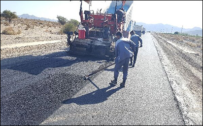 اتمام عملیات آسفالت ۶.۵ کیلومتر راه روستایی در جنوب استان کرمان